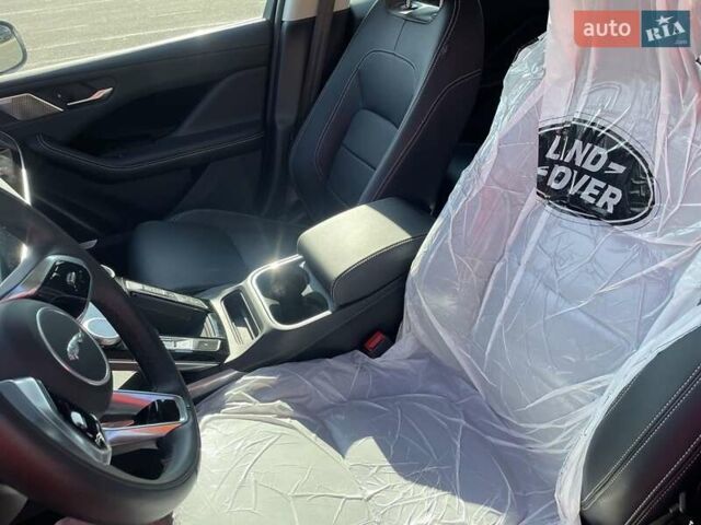 Білий Ягуар I-Pace, об'ємом двигуна 0 л та пробігом 15 тис. км за 46200 $, фото 11 на Automoto.ua