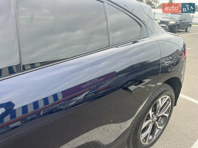 Белый Ягуар I-Pace, объемом двигателя 0 л и пробегом 36 тыс. км за 36999 $, фото 4 на Automoto.ua