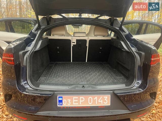 Белый Ягуар I-Pace, объемом двигателя 0 л и пробегом 36 тыс. км за 36999 $, фото 96 на Automoto.ua