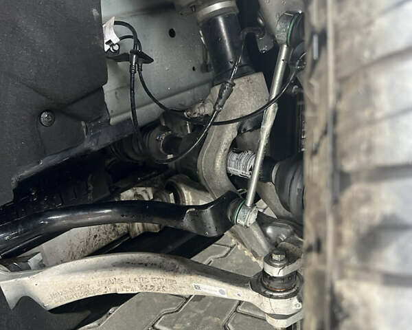 Белый Ягуар I-Pace, объемом двигателя 0 л и пробегом 36 тыс. км за 36999 $, фото 68 на Automoto.ua