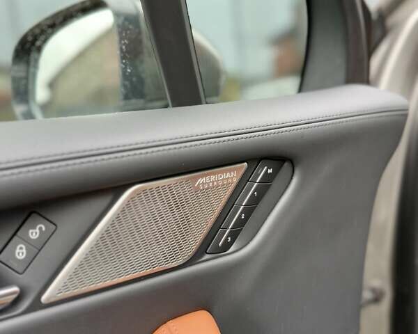 Бежевый Ягуар I-Pace, объемом двигателя 0 л и пробегом 149 тыс. км за 26100 $, фото 62 на Automoto.ua
