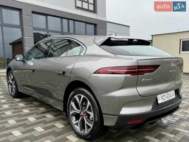 Бежевый Ягуар I-Pace, объемом двигателя 0 л и пробегом 149 тыс. км за 26100 $, фото 2 на Automoto.ua