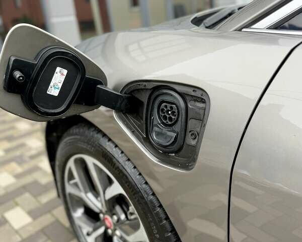 Бежевый Ягуар I-Pace, объемом двигателя 0 л и пробегом 149 тыс. км за 26100 $, фото 34 на Automoto.ua
