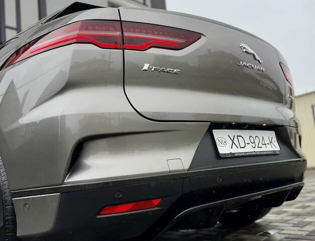 Бежевый Ягуар I-Pace, объемом двигателя 0 л и пробегом 149 тыс. км за 26100 $, фото 31 на Automoto.ua