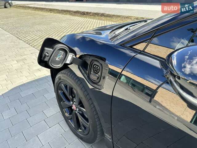 Черный Ягуар I-Pace, объемом двигателя 0 л и пробегом 175 тыс. км за 28900 $, фото 99 на Automoto.ua