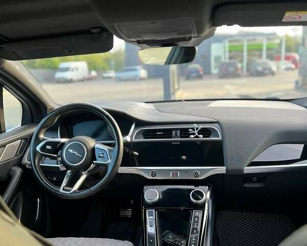 Чорний Ягуар I-Pace, об'ємом двигуна 0 л та пробігом 125 тис. км за 24900 $, фото 2 на Automoto.ua