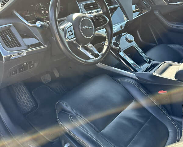 Черный Ягуар I-Pace, объемом двигателя 0 л и пробегом 95 тыс. км за 26000 $, фото 17 на Automoto.ua