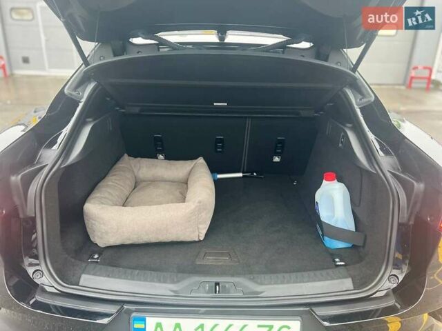 Черный Ягуар I-Pace, объемом двигателя 0 л и пробегом 70 тыс. км за 25000 $, фото 7 на Automoto.ua