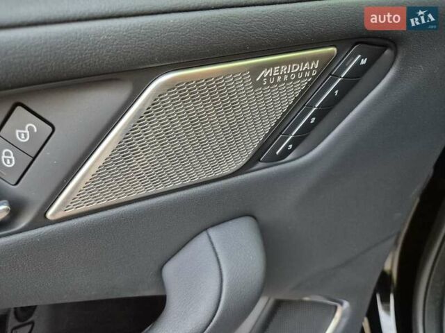 Черный Ягуар I-Pace, объемом двигателя 0 л и пробегом 115 тыс. км за 26500 $, фото 8 на Automoto.ua