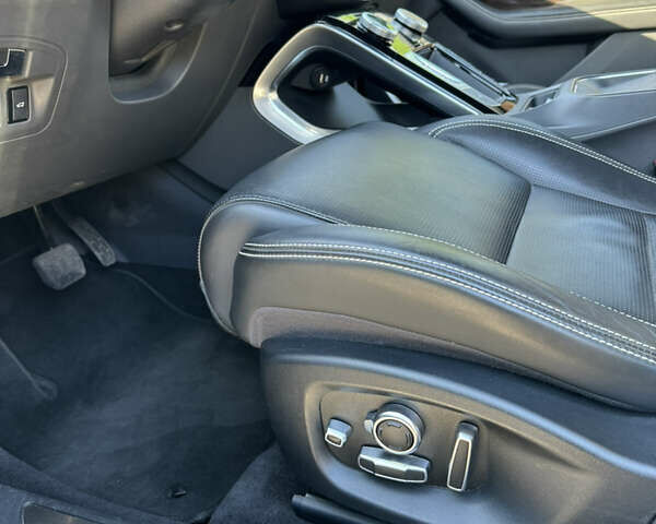 Черный Ягуар I-Pace, объемом двигателя 0 л и пробегом 177 тыс. км за 25500 $, фото 22 на Automoto.ua