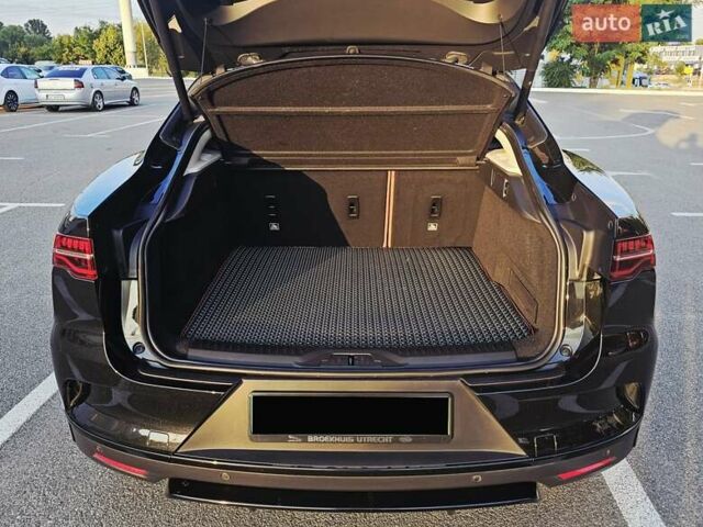 Чорний Ягуар I-Pace, об'ємом двигуна 0 л та пробігом 95 тис. км за 24500 $, фото 16 на Automoto.ua