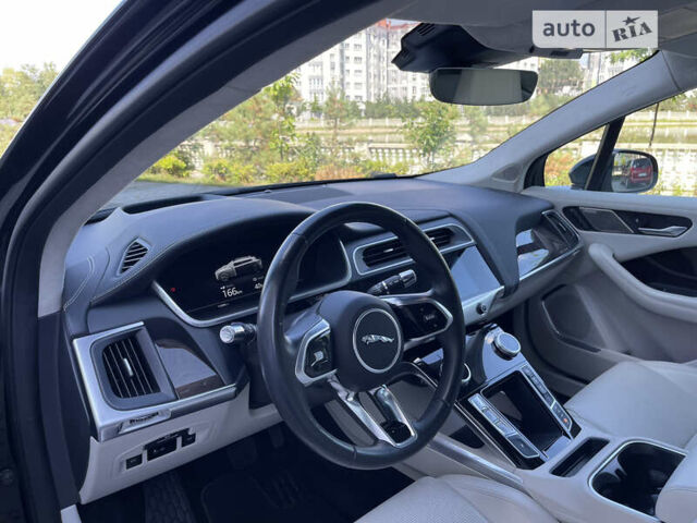 Чорний Ягуар I-Pace, об'ємом двигуна 0 л та пробігом 127 тис. км за 32300 $, фото 24 на Automoto.ua