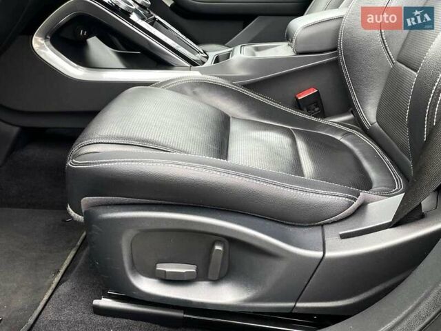 Черный Ягуар I-Pace, объемом двигателя 0 л и пробегом 68 тыс. км за 24499 $, фото 34 на Automoto.ua