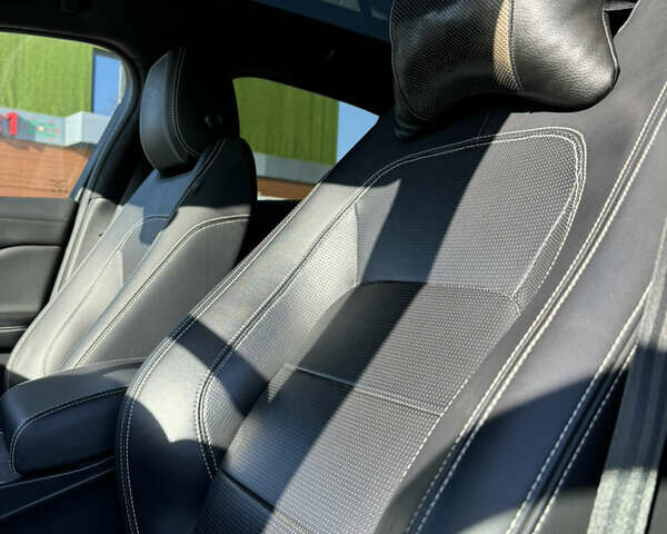 Черный Ягуар I-Pace, объемом двигателя 0 л и пробегом 177 тыс. км за 25500 $, фото 21 на Automoto.ua