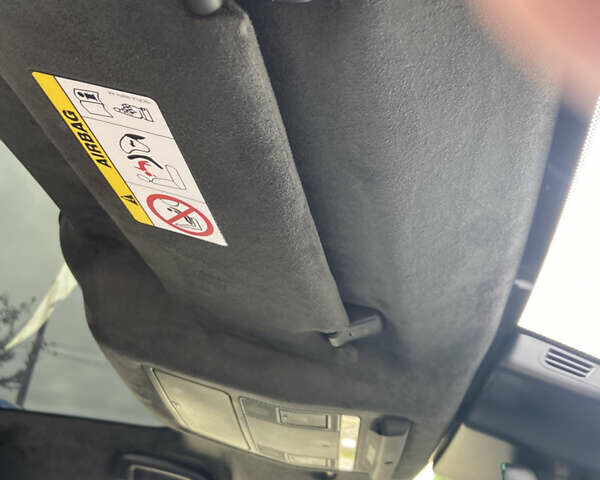 Чорний Ягуар I-Pace, об'ємом двигуна 0 л та пробігом 172 тис. км за 23500 $, фото 25 на Automoto.ua