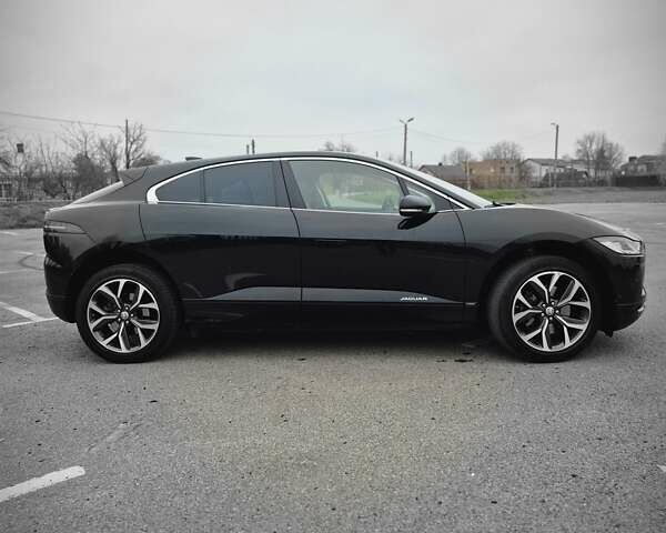 Черный Ягуар I-Pace, объемом двигателя 0 л и пробегом 179 тыс. км за 25500 $, фото 22 на Automoto.ua
