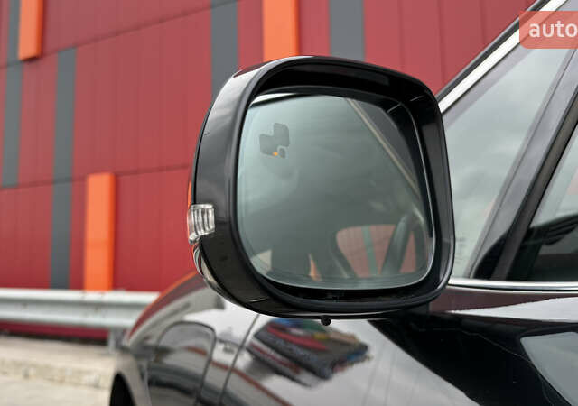 Черный Ягуар I-Pace, объемом двигателя 0 л и пробегом 121 тыс. км за 22500 $, фото 69 на Automoto.ua