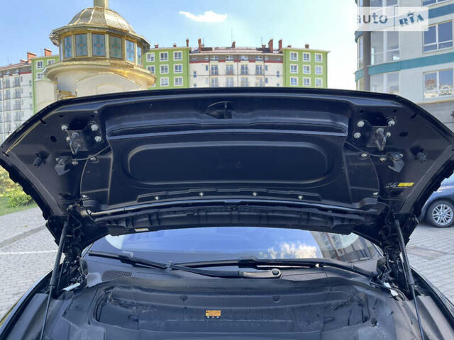 Чорний Ягуар I-Pace, об'ємом двигуна 0 л та пробігом 127 тис. км за 32300 $, фото 17 на Automoto.ua