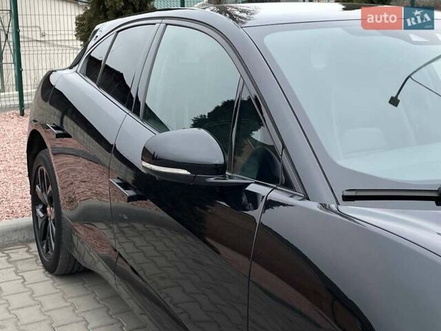Черный Ягуар I-Pace, объемом двигателя 0 л и пробегом 68 тыс. км за 24499 $, фото 11 на Automoto.ua
