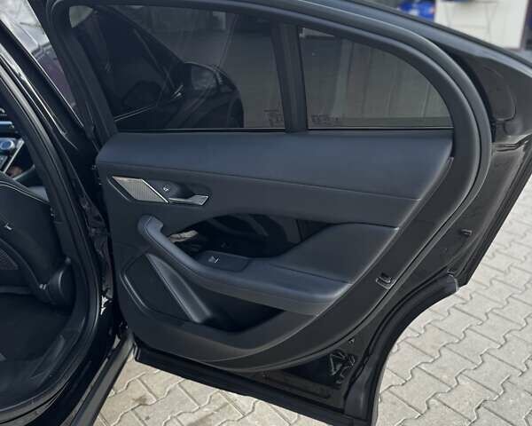 Черный Ягуар I-Pace, объемом двигателя 0 л и пробегом 190 тыс. км за 22500 $, фото 19 на Automoto.ua