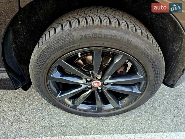 Чорний Ягуар I-Pace, об'ємом двигуна 0 л та пробігом 95 тис. км за 24500 $, фото 28 на Automoto.ua