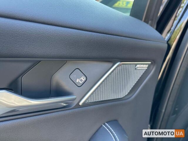 Черный Ягуар I-Pace, объемом двигателя 90 л и пробегом 121 тыс. км за 27100 $, фото 14 на Automoto.ua