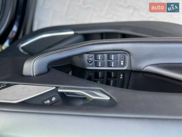 Чорний Ягуар I-Pace, об'ємом двигуна 0 л та пробігом 125 тис. км за 24900 $, фото 11 на Automoto.ua