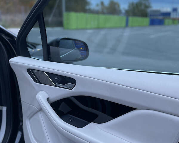 Черный Ягуар I-Pace, объемом двигателя 0 л и пробегом 138 тыс. км за 21700 $, фото 21 на Automoto.ua