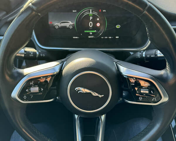 Черный Ягуар I-Pace, объемом двигателя 0 л и пробегом 177 тыс. км за 25500 $, фото 35 на Automoto.ua
