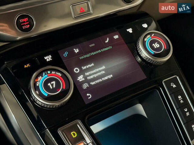 Черный Ягуар I-Pace, объемом двигателя 0 л и пробегом 112 тыс. км за 22840 $, фото 53 на Automoto.ua