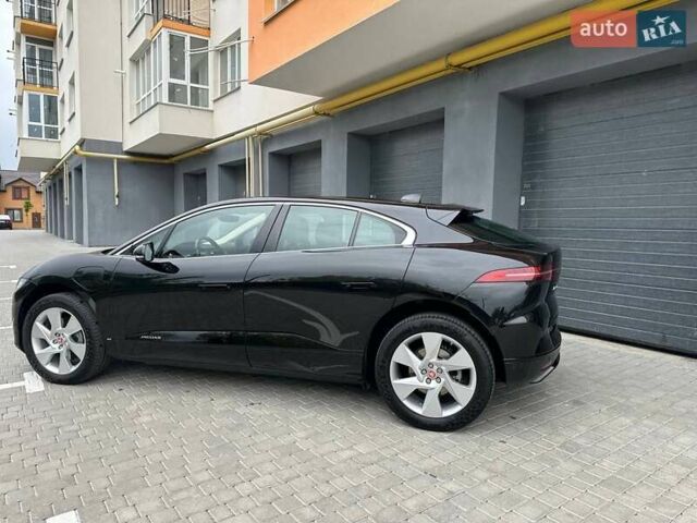 Черный Ягуар I-Pace, объемом двигателя 0 л и пробегом 188 тыс. км за 17500 $, фото 10 на Automoto.ua
