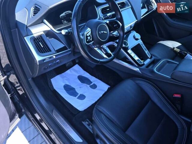 Черный Ягуар I-Pace, объемом двигателя 0 л и пробегом 158 тыс. км за 18499 $, фото 25 на Automoto.ua