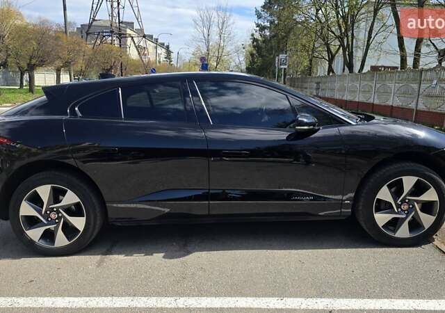 Черный Ягуар I-Pace, объемом двигателя 0 л и пробегом 86 тыс. км за 25500 $, фото 7 на Automoto.ua