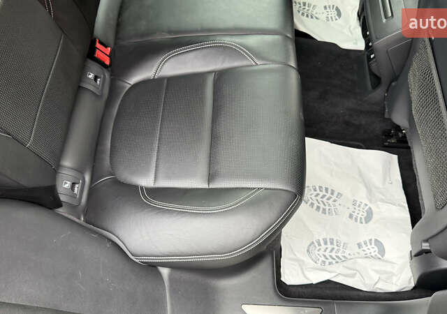 Черный Ягуар I-Pace, объемом двигателя 0 л и пробегом 121 тыс. км за 22500 $, фото 53 на Automoto.ua