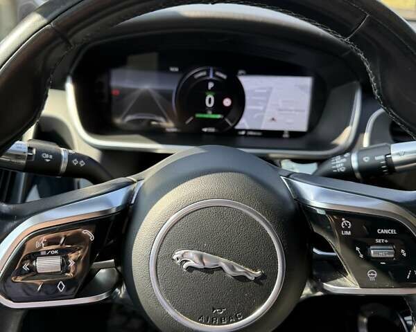 Чорний Ягуар I-Pace, об'ємом двигуна 0 л та пробігом 162 тис. км за 27999 $, фото 10 на Automoto.ua