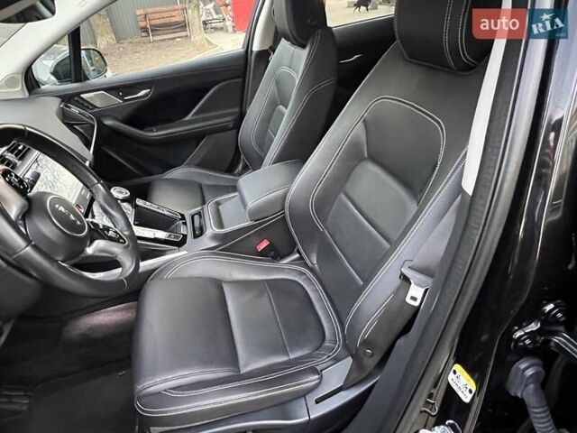 Черный Ягуар I-Pace, объемом двигателя 0 л и пробегом 69 тыс. км за 21999 $, фото 34 на Automoto.ua