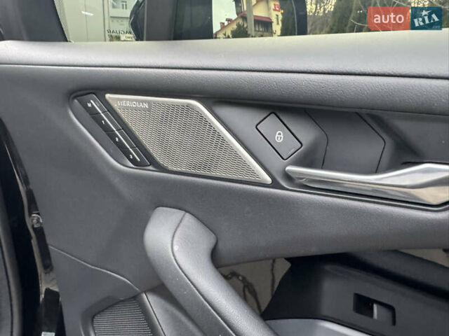 Чорний Ягуар I-Pace, об'ємом двигуна 0 л та пробігом 160 тис. км за 22000 $, фото 16 на Automoto.ua