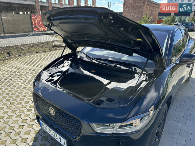 Черный Ягуар I-Pace, объемом двигателя 0 л и пробегом 175 тыс. км за 28900 $, фото 33 на Automoto.ua