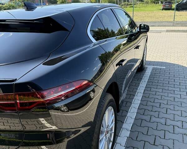 Чорний Ягуар I-Pace, об'ємом двигуна 0 л та пробігом 162 тис. км за 27999 $, фото 6 на Automoto.ua