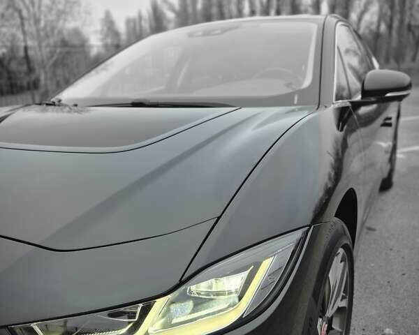 Черный Ягуар I-Pace, объемом двигателя 0 л и пробегом 179 тыс. км за 25500 $, фото 20 на Automoto.ua