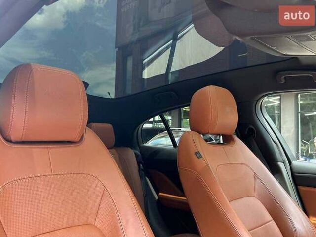 Черный Ягуар I-Pace, объемом двигателя 0 л и пробегом 61 тыс. км за 29000 $, фото 21 на Automoto.ua