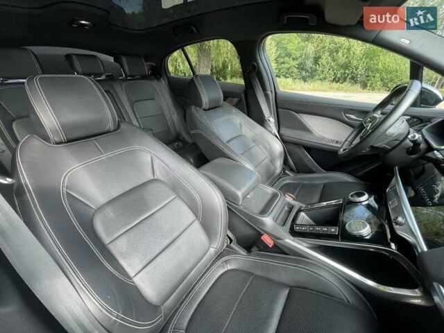 Черный Ягуар I-Pace, объемом двигателя 0 л и пробегом 152 тыс. км за 23500 $, фото 26 на Automoto.ua