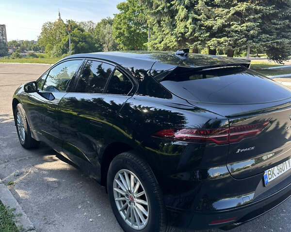 Черный Ягуар I-Pace, объемом двигателя 0 л и пробегом 108 тыс. км за 21999 $, фото 2 на Automoto.ua