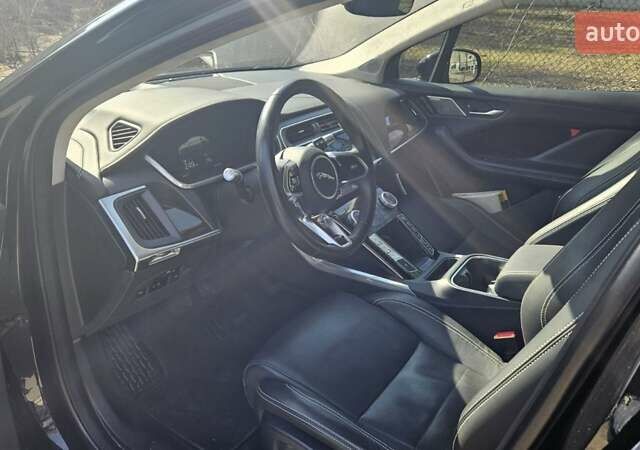 Черный Ягуар I-Pace, объемом двигателя 0 л и пробегом 110 тыс. км за 22900 $, фото 13 на Automoto.ua