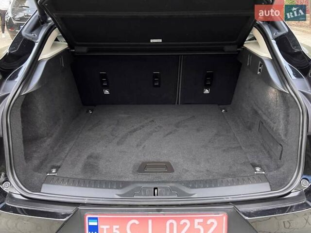 Черный Ягуар I-Pace, объемом двигателя 0 л и пробегом 69 тыс. км за 21999 $, фото 18 на Automoto.ua