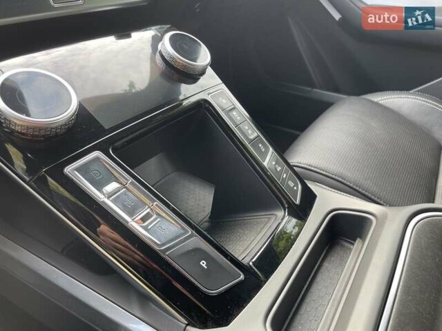 Черный Ягуар I-Pace, объемом двигателя 0 л и пробегом 152 тыс. км за 23500 $, фото 23 на Automoto.ua