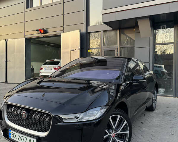 Черный Ягуар I-Pace, объемом двигателя 0 л и пробегом 157 тыс. км за 25999 $, фото 2 на Automoto.ua