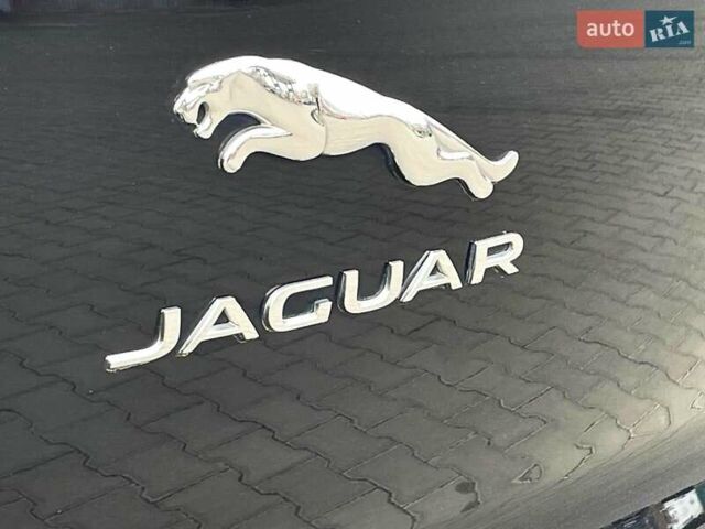 Черный Ягуар I-Pace, объемом двигателя 0 л и пробегом 68 тыс. км за 24499 $, фото 23 на Automoto.ua