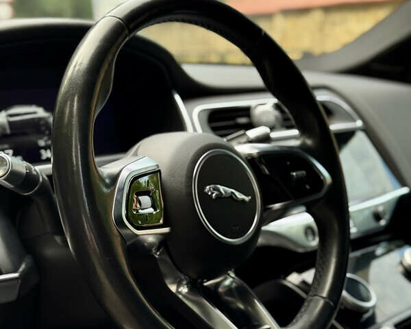 Чорний Ягуар I-Pace, об'ємом двигуна 0 л та пробігом 118 тис. км за 23450 $, фото 19 на Automoto.ua