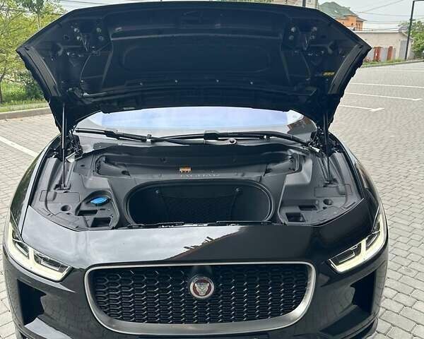 Черный Ягуар I-Pace, объемом двигателя 0 л и пробегом 188 тыс. км за 17500 $, фото 21 на Automoto.ua